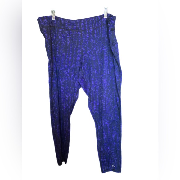 đź’¸CLOSET CLEAROUT đź’¸
C9 by Champion Women’s Purple Black Abstract Leggings 3X - Picture 1 of 6